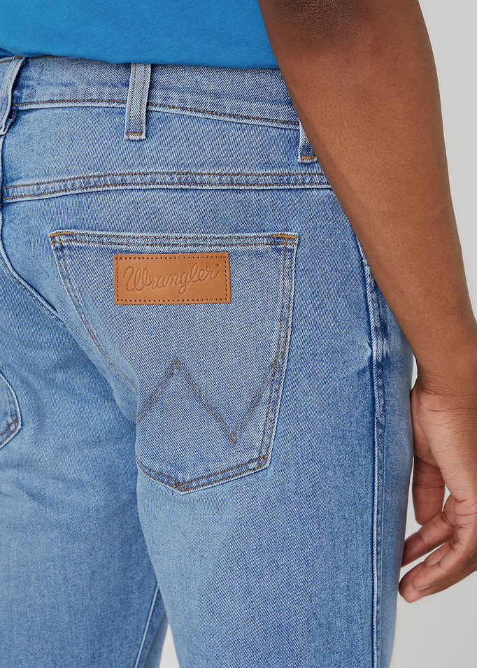 PANTALONE JEANS UOMO WRANGLER BRYSON 813 W14X84Z94 BLU ORIGINALE PE 2023