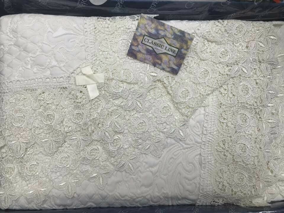 COPRILETTO MATRIMONIALE CLASSIC ORIGINALE CAPRICCIO PANNA PIZZO NUOVO